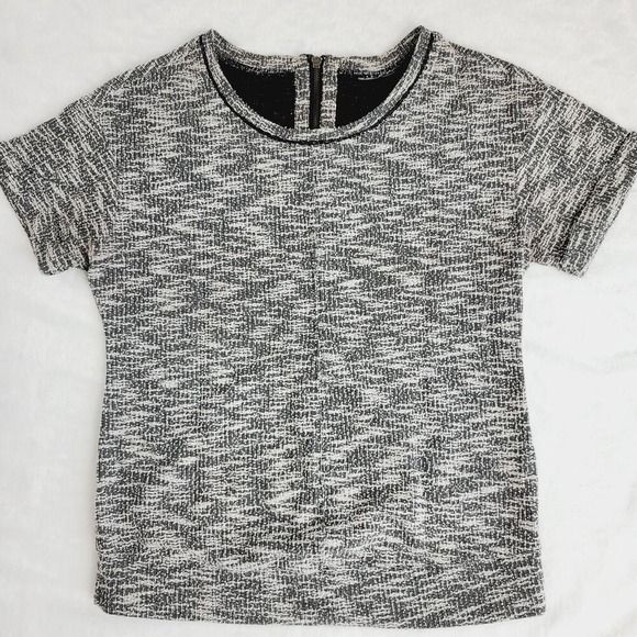 A Pea in the Pod Tops - Maternity textured Knit Short Sleeve Top Black White Zip Back Casual Chic Size M